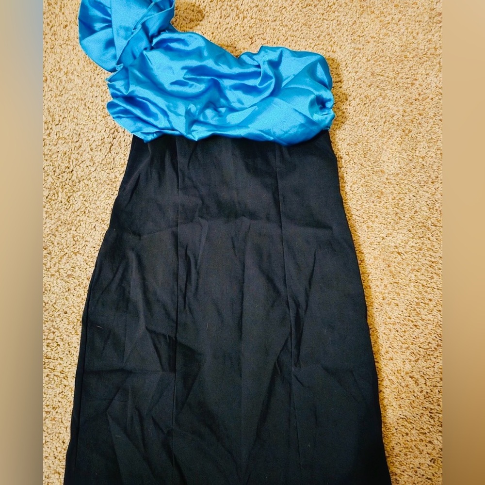 🖤&🩵 1 shoulder strap party Dress